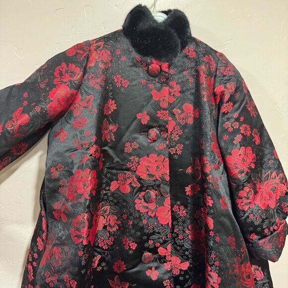 Red and Black Rose Jacket & Dress by Bed of Roses Druh Farrell Canada - Picture 2 of 11